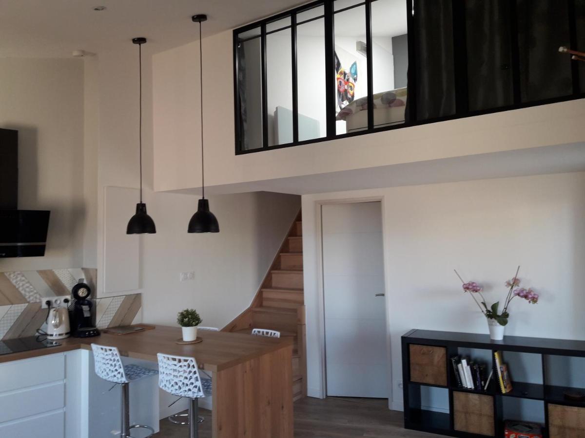 Spacieux Duplex, Vue Mer Et Belle Terrasse 히에레 외부 사진