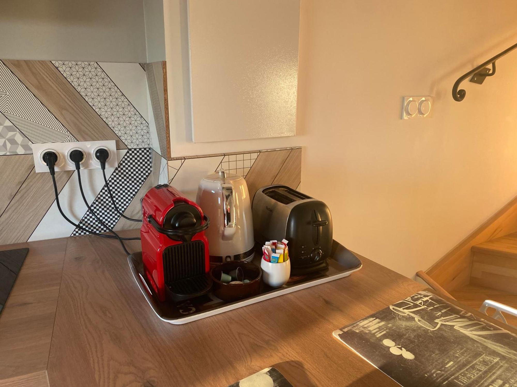 Spacieux Duplex, Vue Mer Et Belle Terrasse 히에레 외부 사진